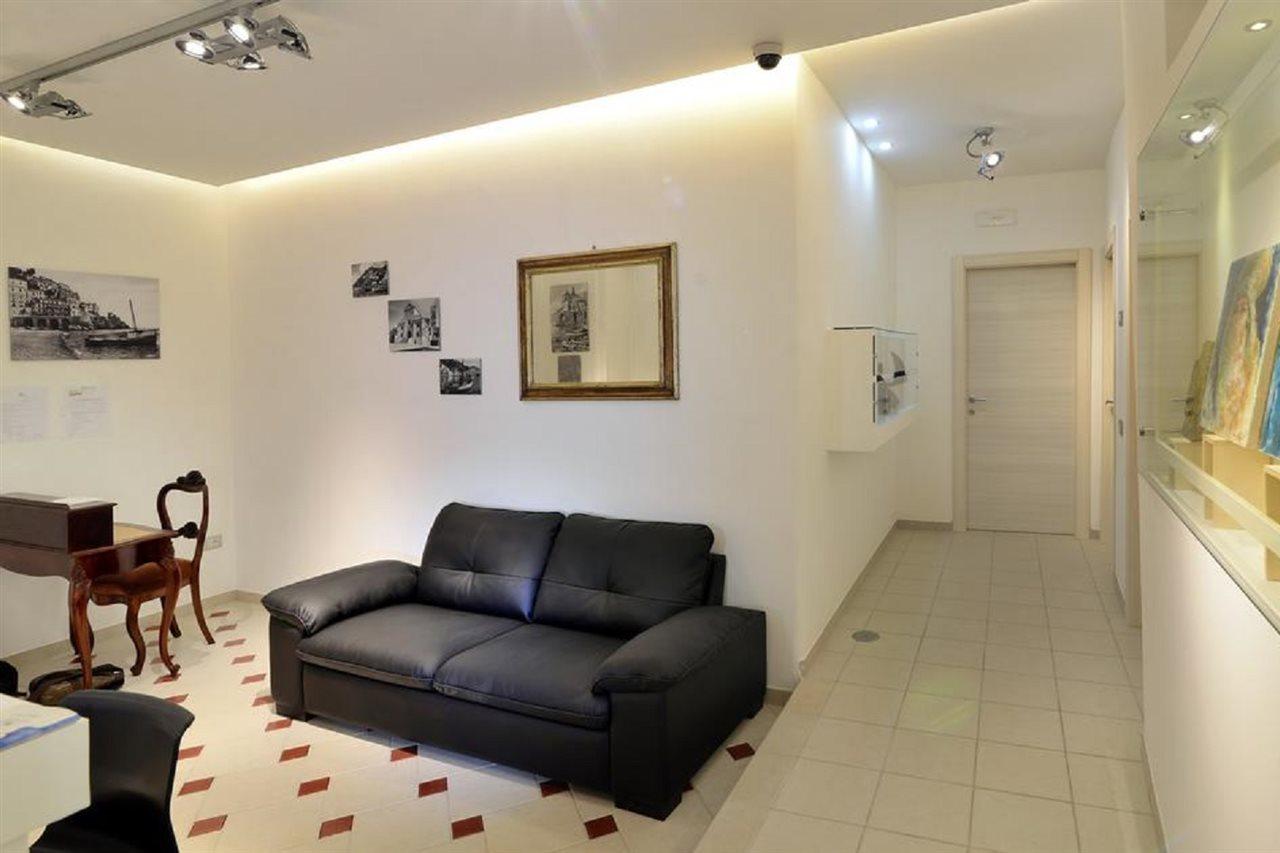Santi E Saraceni Rooms Salerno Exterior photo