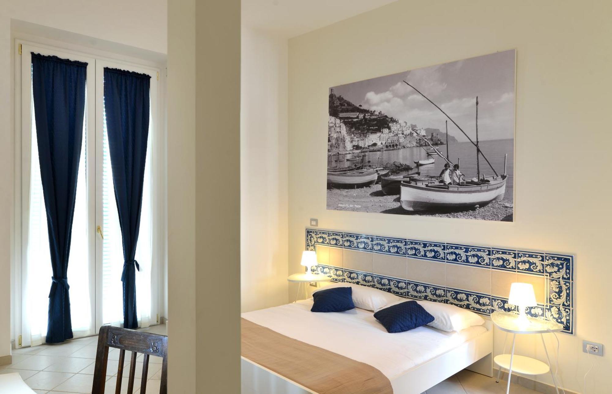 Santi E Saraceni Rooms Salerno Room photo