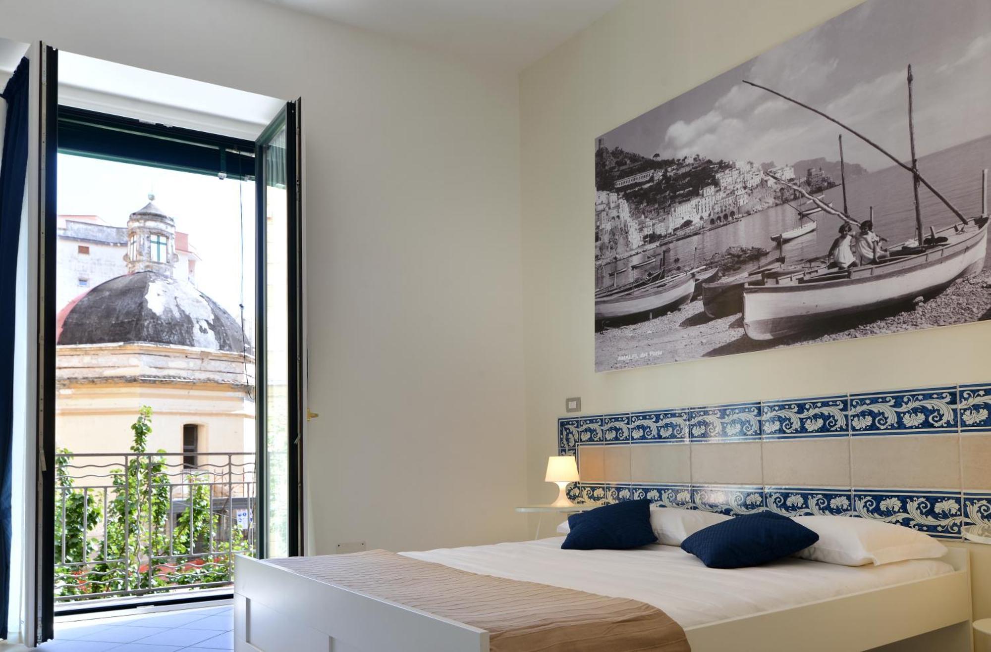 Santi E Saraceni Rooms Salerno Room photo